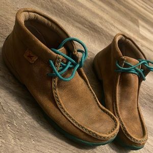 Women’s twisted X shoes